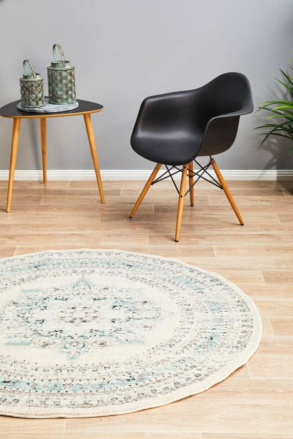 NILA 922 White Round Rug