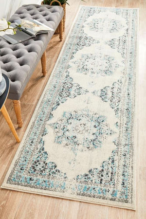 NILA 922 White Runner Rug