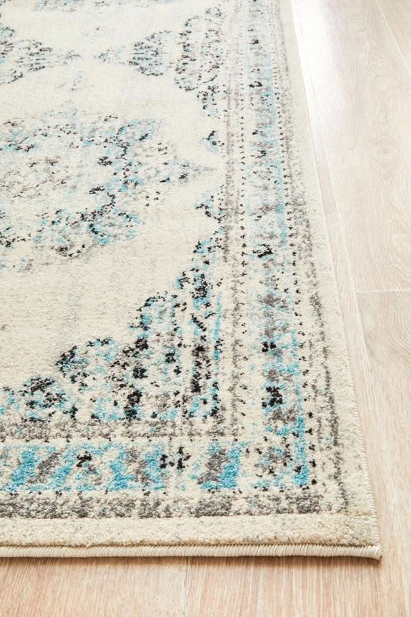 NILA 922 White Runner Rug