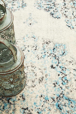 NILA 922 White Runner Rug