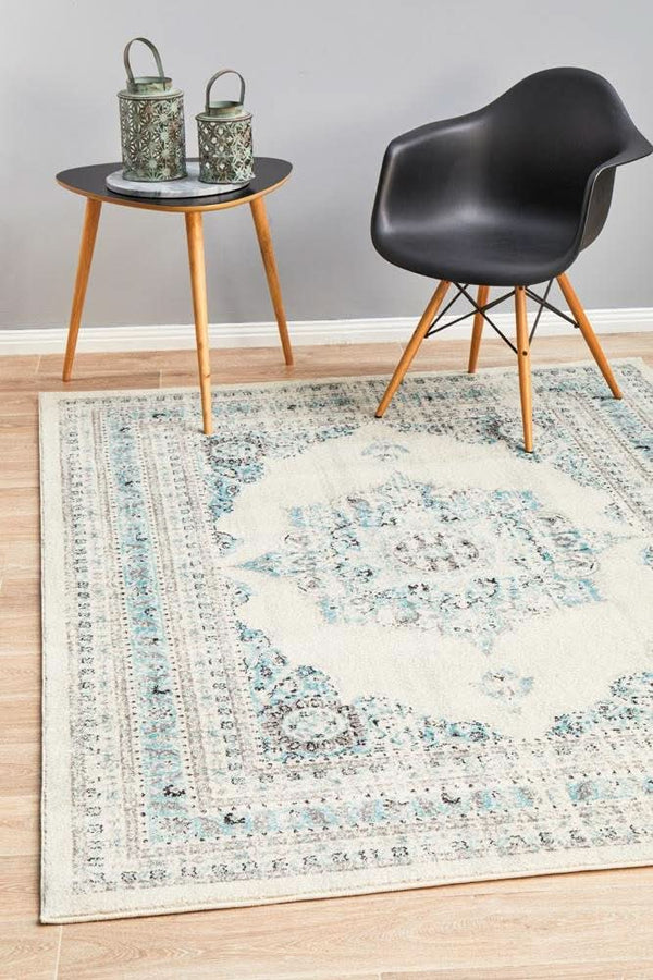 NILA 922 White Rug