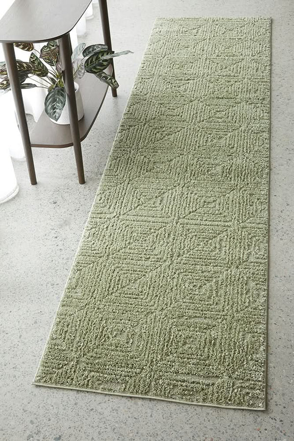 Noble Shilo Green Runner Rug