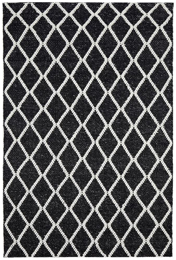 URBAN Black Rug