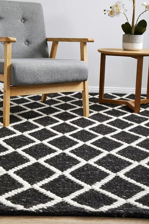 URBAN Black Rug