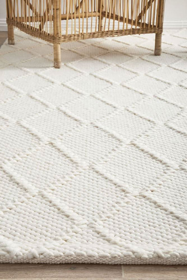 URBAN White Rug