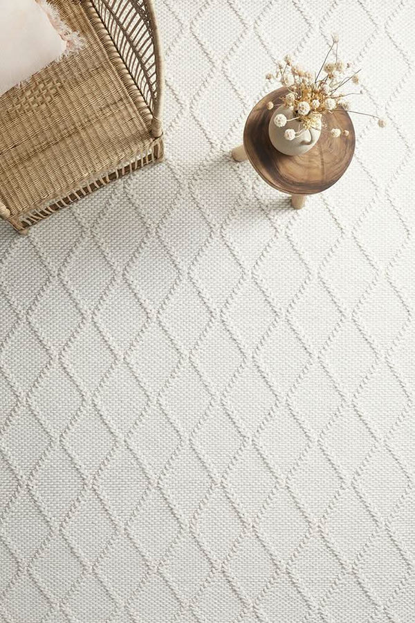 URBAN White Rug