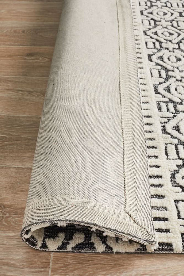 ATLANTA Adonis Ivory Black Rug