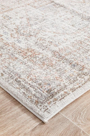 SALSA Lorissa Silver Runner Rug