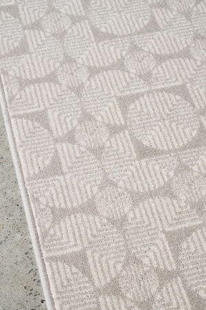 Prague Niko Silver Rug