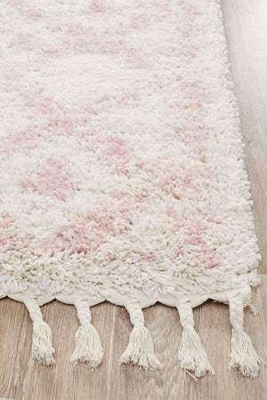 Saffron 33 Pink Runner Rug