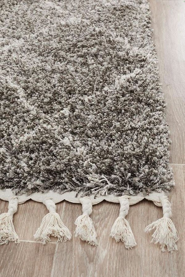 Saffron 44 Grey Runner Rug