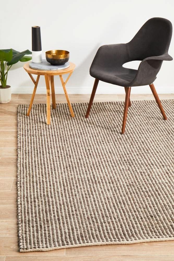 NATURE 400 Brown Rug