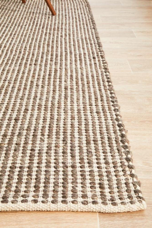 NATURE 400 Brown Rug