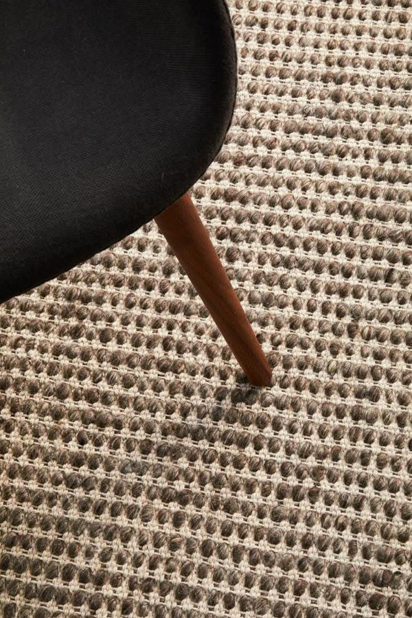NATURE 400 Brown Rug