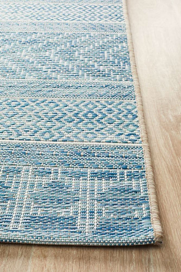 Tara Urban Rug Blue