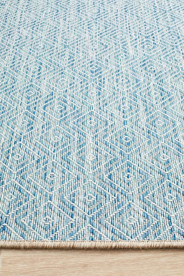 Tara Clara Diamond Rug Blue