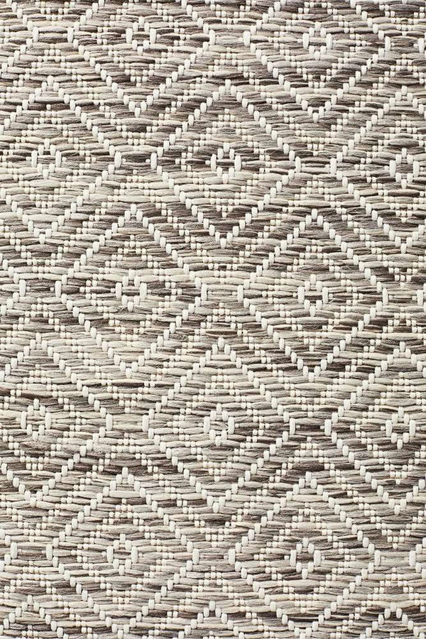 Tara Clara Diamond Rug Natural