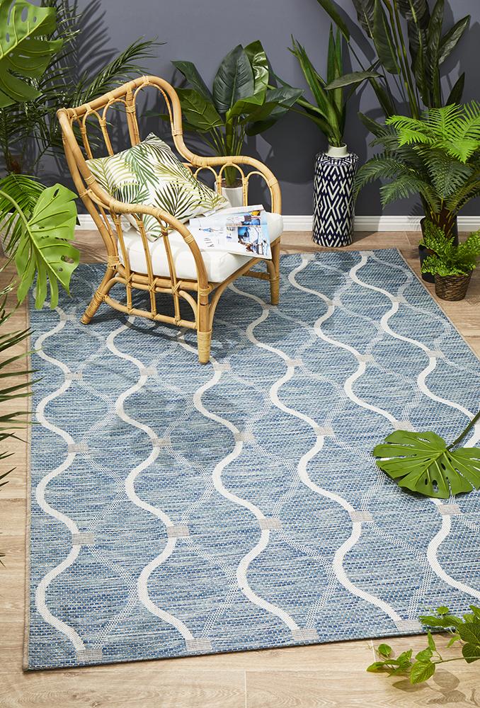 Tara Denise Trellis Rug Blue