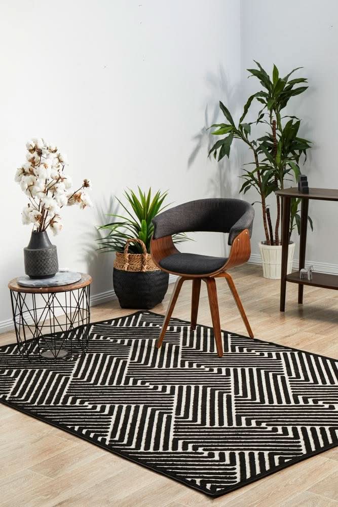 CITY Cindy Black & Gold Rug