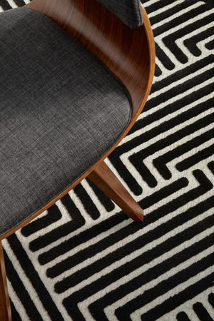 CITY Cindy Black & Gold Rug