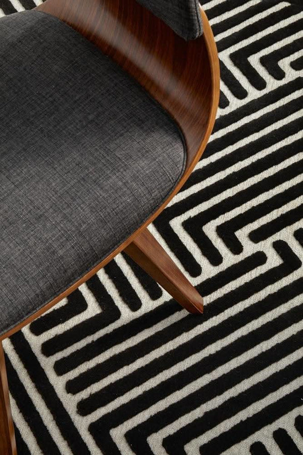 CITY Cindy Black & Gold Rug