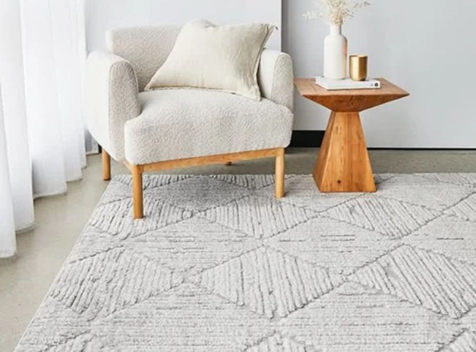 Silver Rugs for Modern Glamour