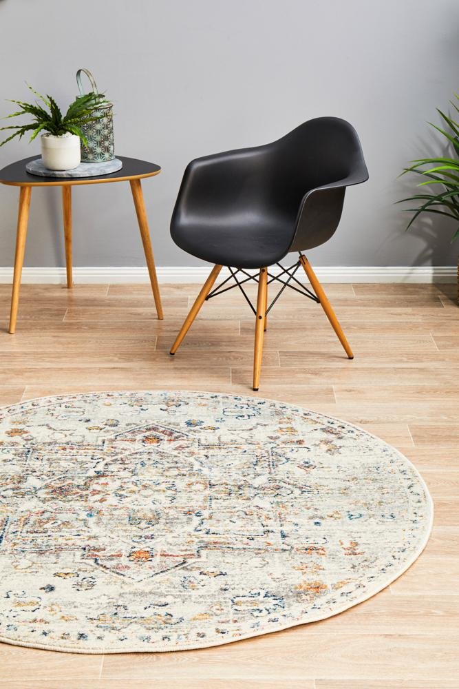 NILA 911 Silver Round Rug