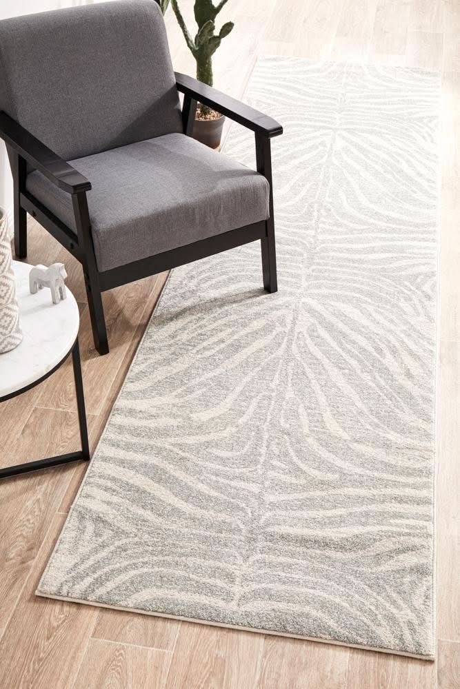 HALIX Savannah Silver Runner Rug