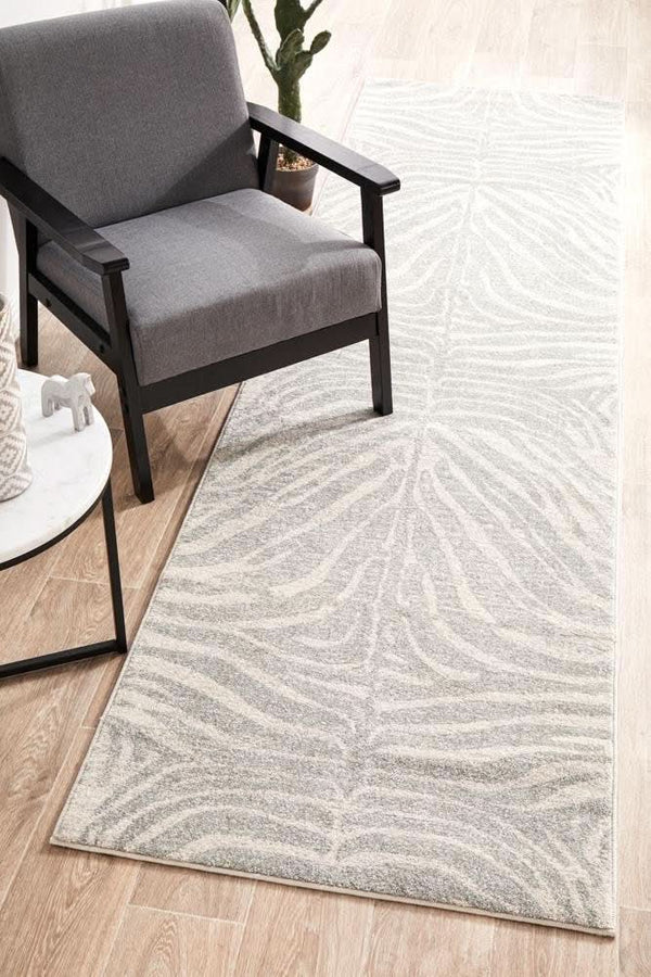HALIX Savannah Silver Runner Rug