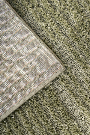 Noble Suri Green Runner Rug