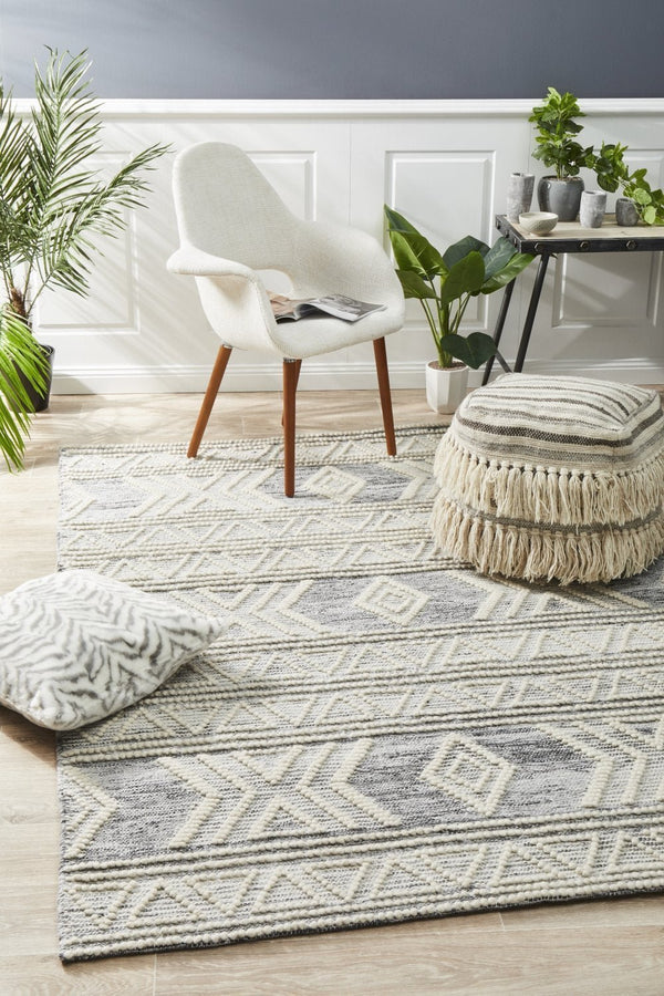 HAMPTON Silver Grey