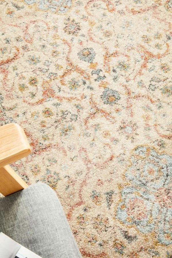 CHARM 861 Papyrus Runner Rug