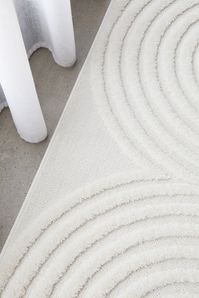 MIST Carl White Runner Rug