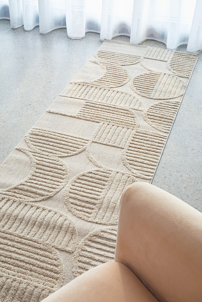 MIST Leo Beige Runner Rug