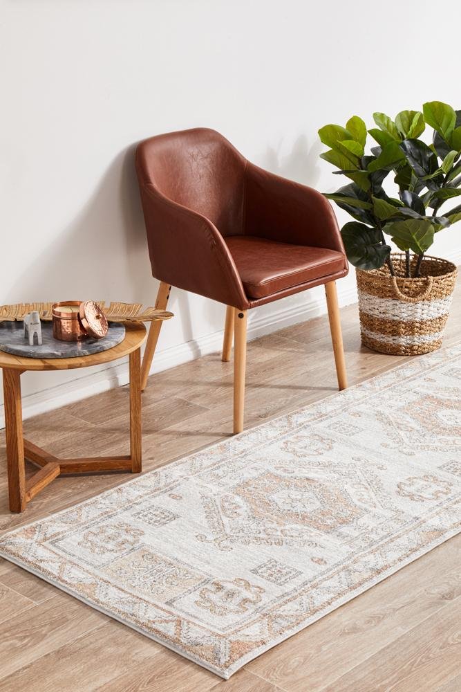 SALSA Caitlen Natural Runner Rug