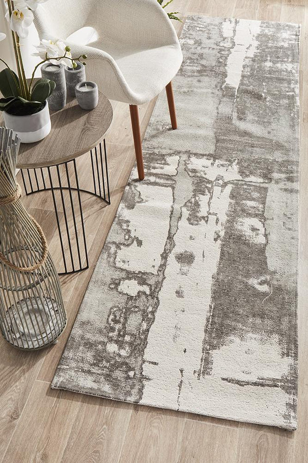 Magic 11 Silver Runner Rug
