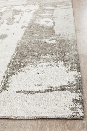 Magic 11 Silver Runner Rug