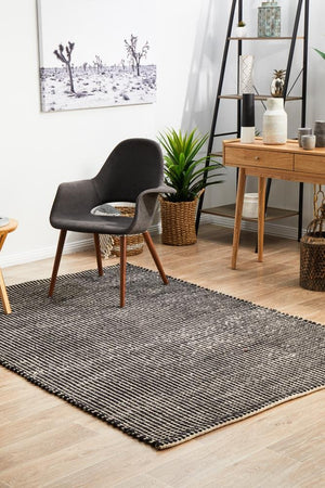 NATURE 400 Black Rug