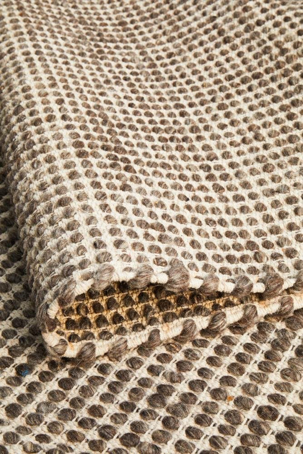 NATURE 400 Brown Rug