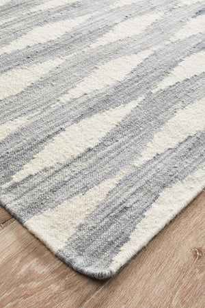 AXON Frida Uber Gradient Rug Black Grey White