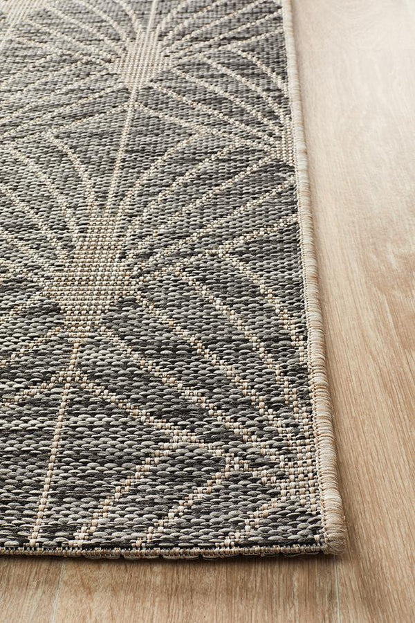 Tara Fern Trellis Rug Black