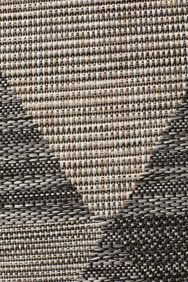 Tara Geo Rug Black
