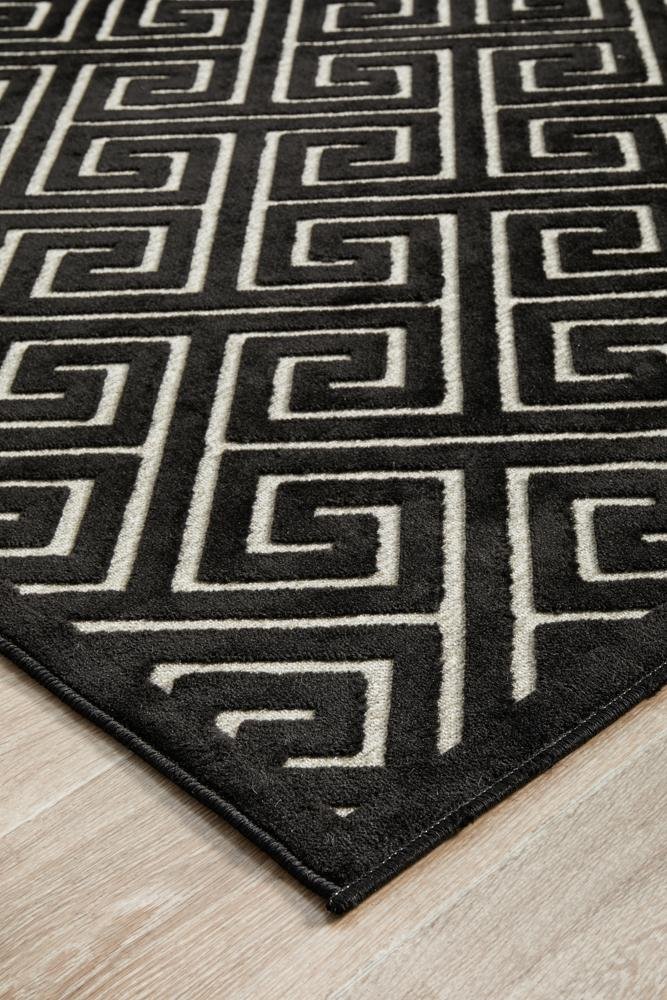 CITY Alice Black & Gold Rug