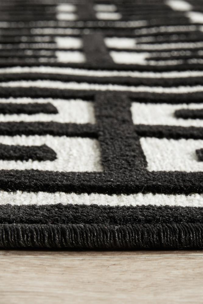 CITY Brenda Black & Gold Runner Rug